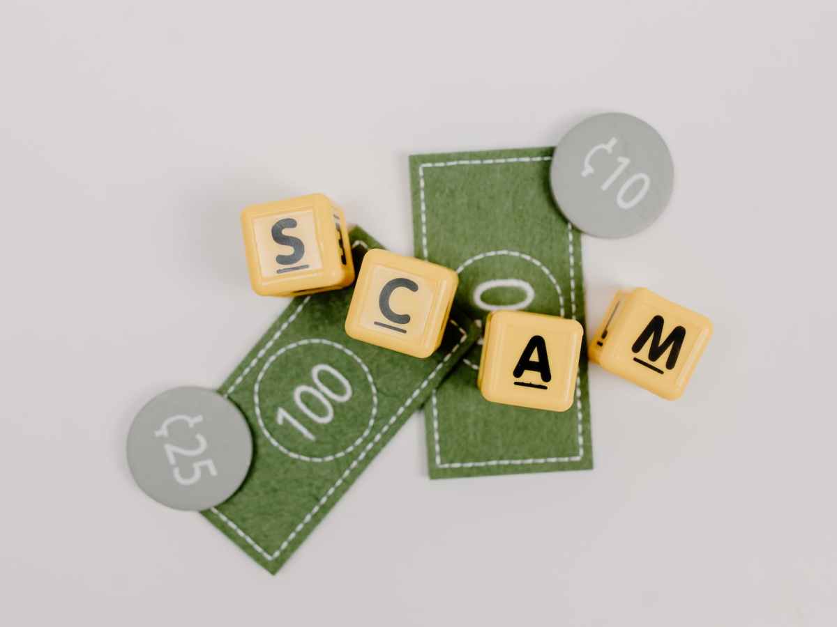 Ho-Ho-Hold Your Pixels: Top Holiday IT Scams to Avoid for Savvy&nbsp;SMBs